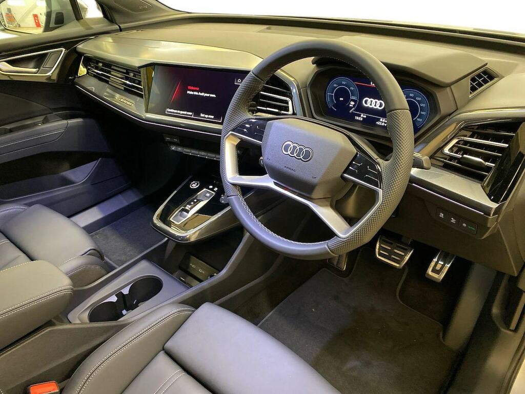 Audi Q4 E Tron 40 S Line Sportback 63Kwh 204 P Black #15