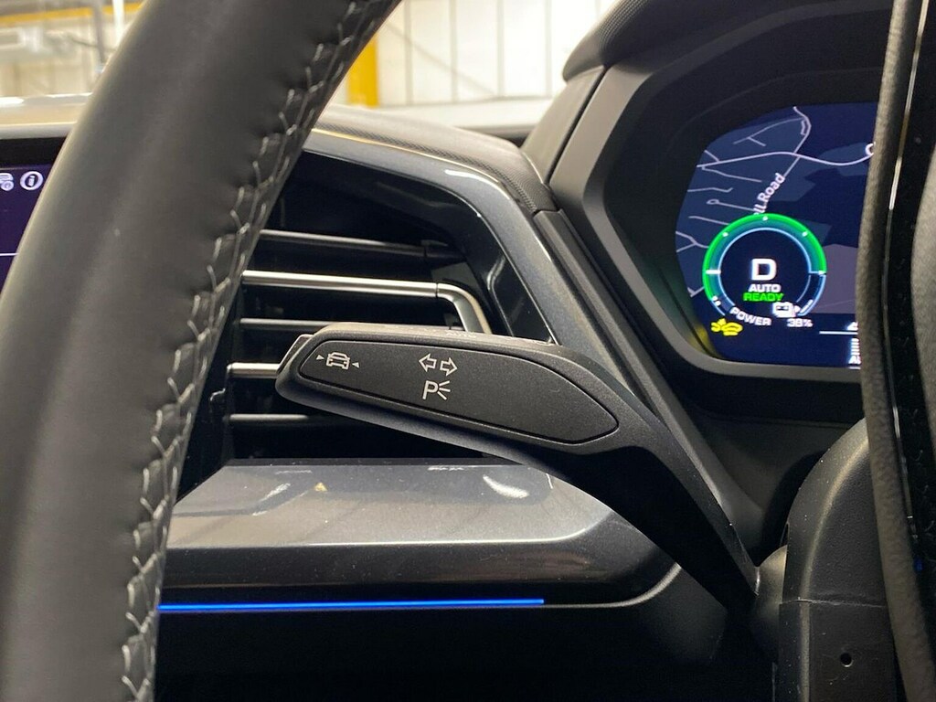 Audi Q4 E Tron 40 S Line Sportback 63Kwh 204 P Black #29