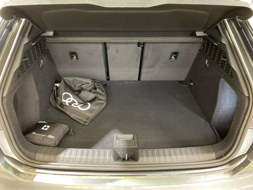Audi A3 Audi A3 Sportback Black Edition Tfsi 150 Ps 6-Spee Grey #17