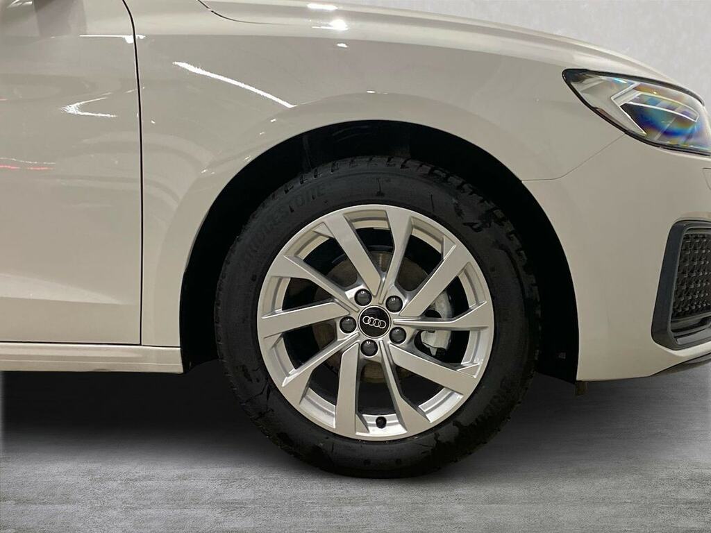 Audi A1 1.0 Tfsi 25 Sport Sportback Euro White #6
