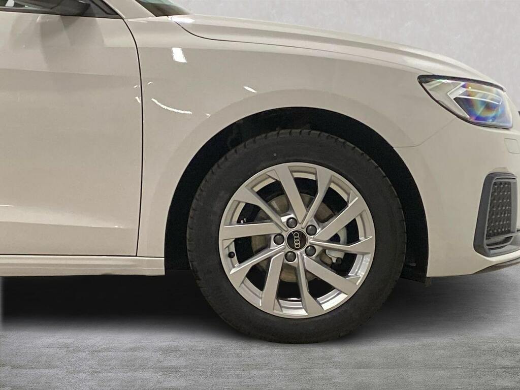 Audi A1 1.0 Tfsi 25 Sport Sportback Euro White #6