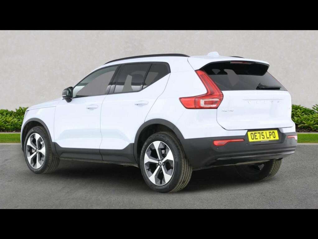 Volvo XC40 2.0 B4p Plus Dark Blue #2