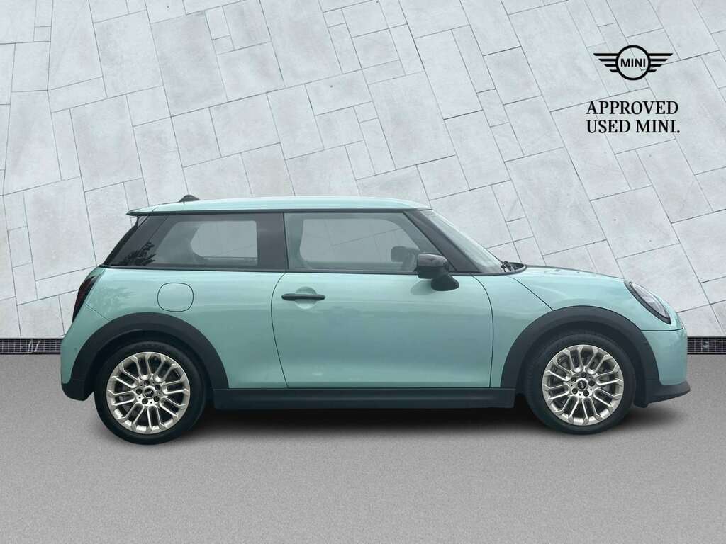 Mini Hatch 1.5 C Exclusive FH74HYY Green #3