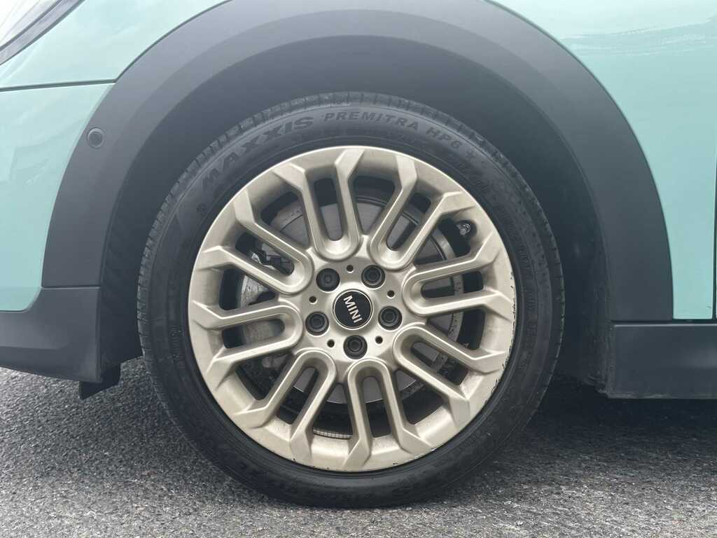 Mini Hatch 1.5 C Exclusive FH74HYY Green #6