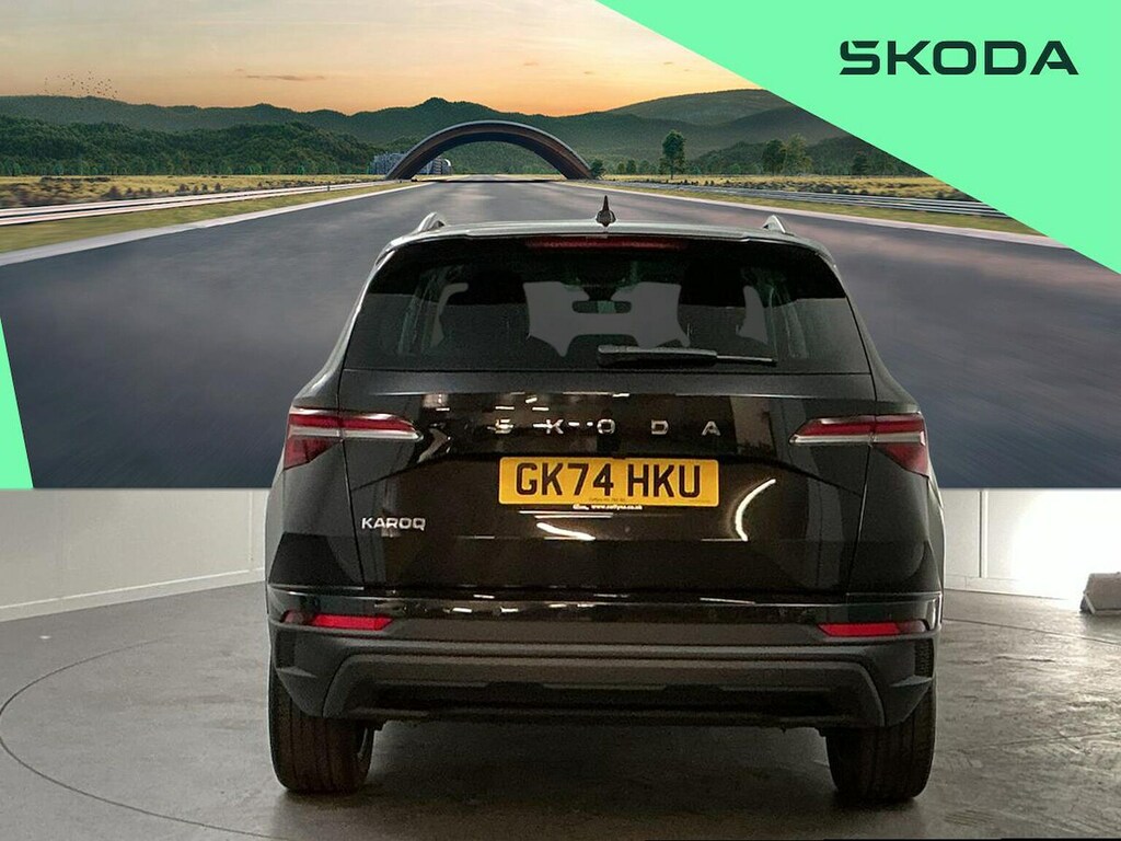 Skoda Karoq 1.5 Tsi Act Se L Suv Dsg Euro 6 Ss Black #4