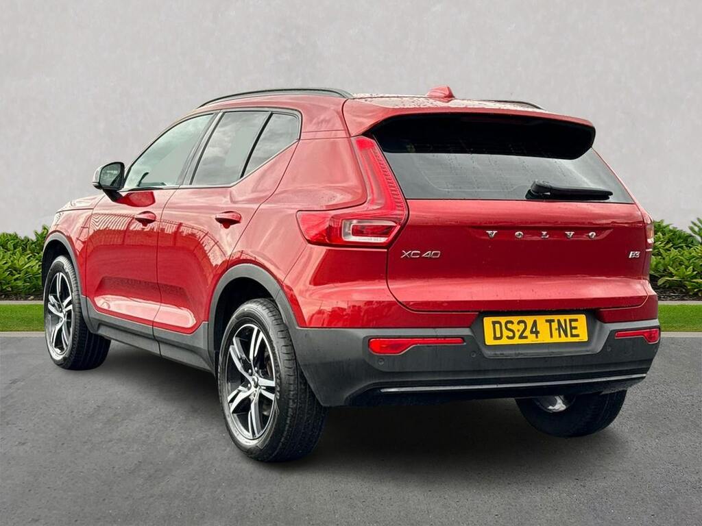 Volvo XC40 2.0 B3 Mhev Plus Dark Suv Hybrid Dct Au Red #3