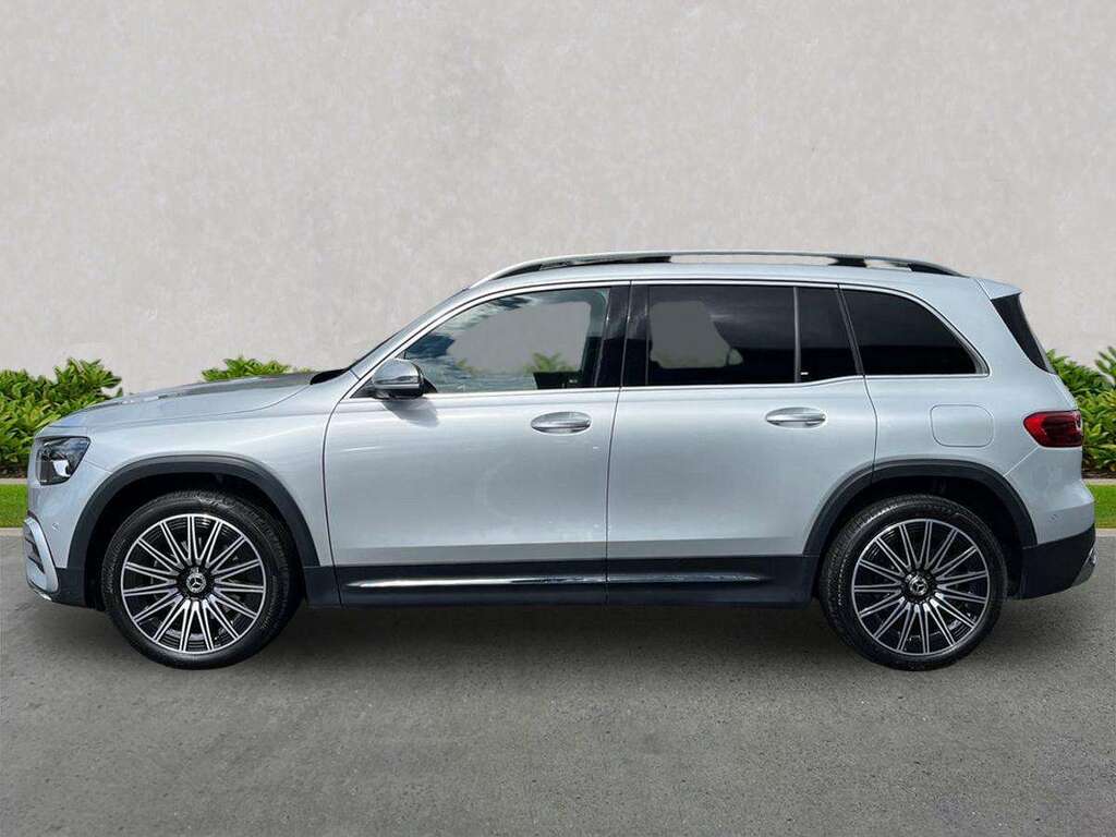 Mercedes-Benz GLB Class Glb 220D 4Matic Amg Line Executive 8G-tronic #19
