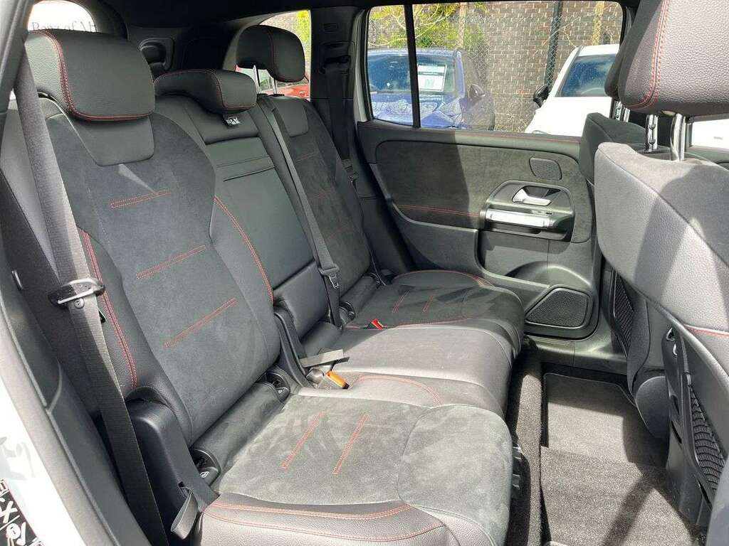 Mercedes-Benz GLB Class Glb 220D 4Matic Amg Line Executive 8G-tronic #16