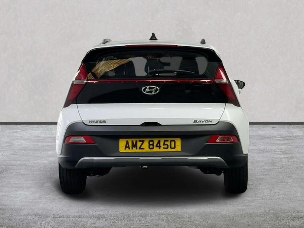 Hyundai Bayon 1.0 T-gdi Mhev Se Connect Suv Hybrid Dc White #4