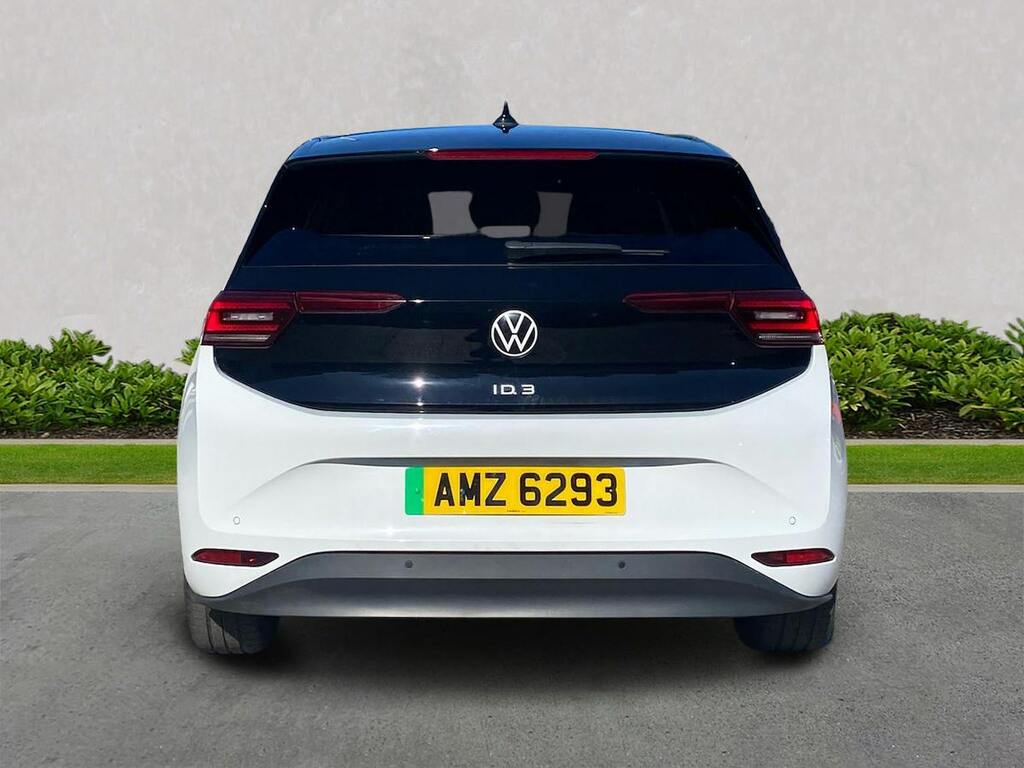 Volkswagen ID.3 Pro Performance 58Kwh Family Hatchback Electri White #3