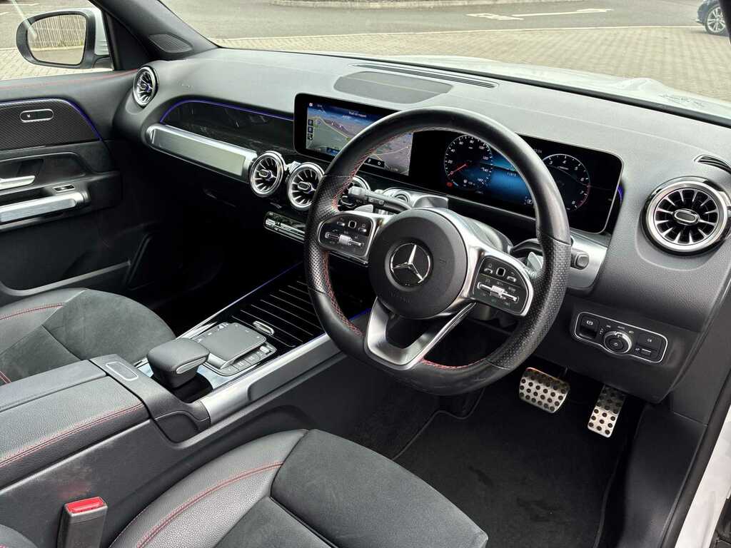 Mercedes-Benz GLB Class Glb 200 Amg Line Premium Night Edition A White #15