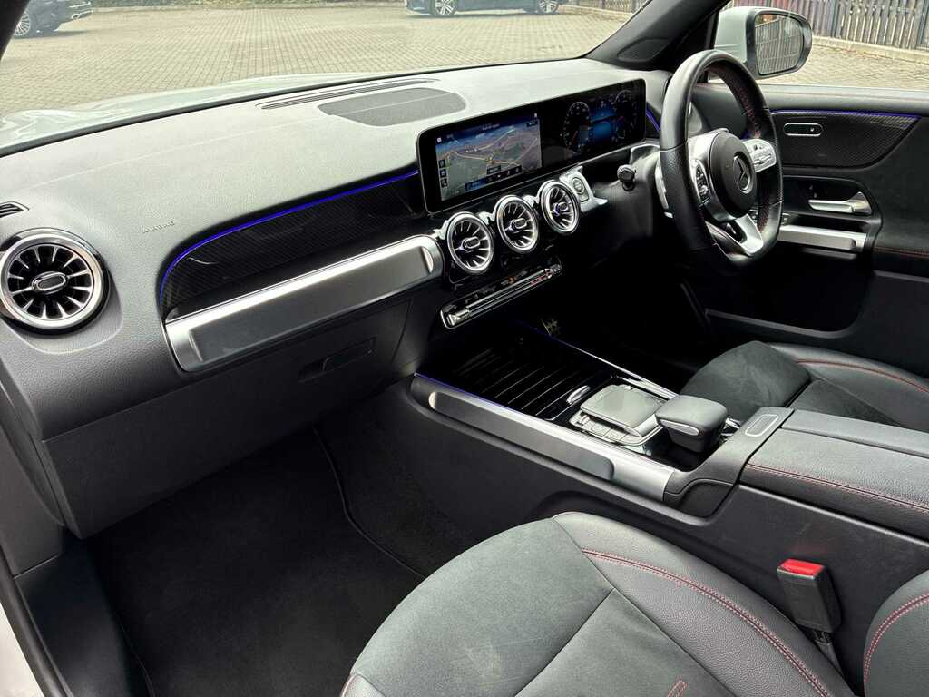Mercedes-Benz GLB Class Glb 200 Amg Line Premium Night Edition A White #7