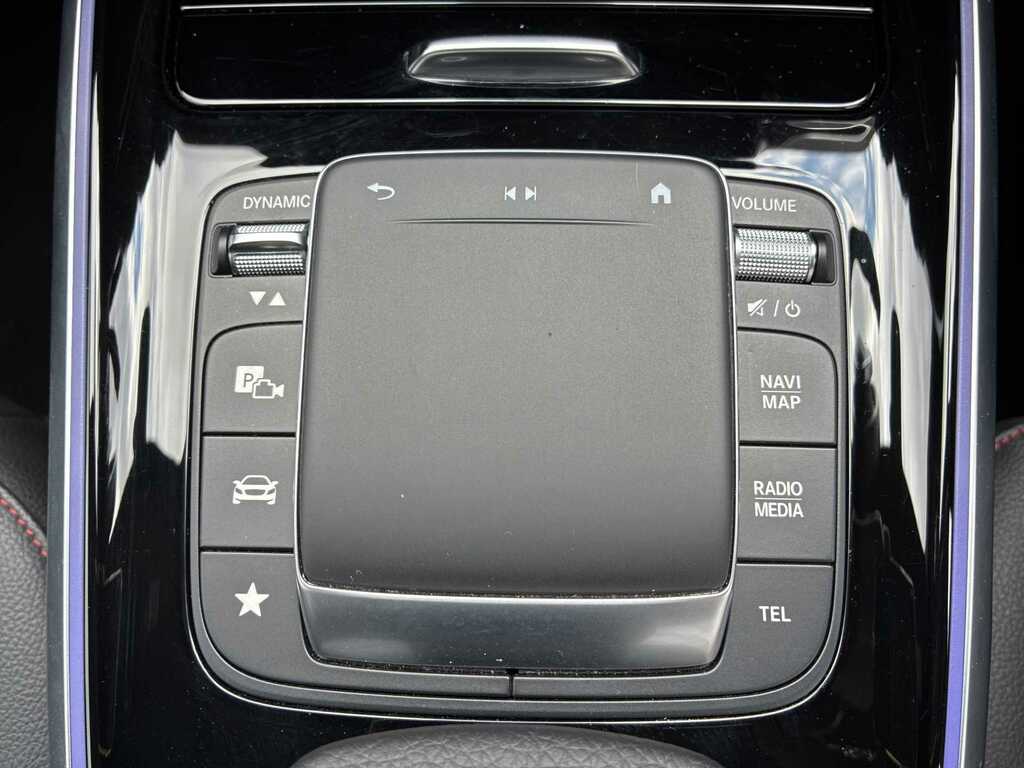 Mercedes-Benz GLB Class Glb 200 Amg Line Premium Night Edition A White #46