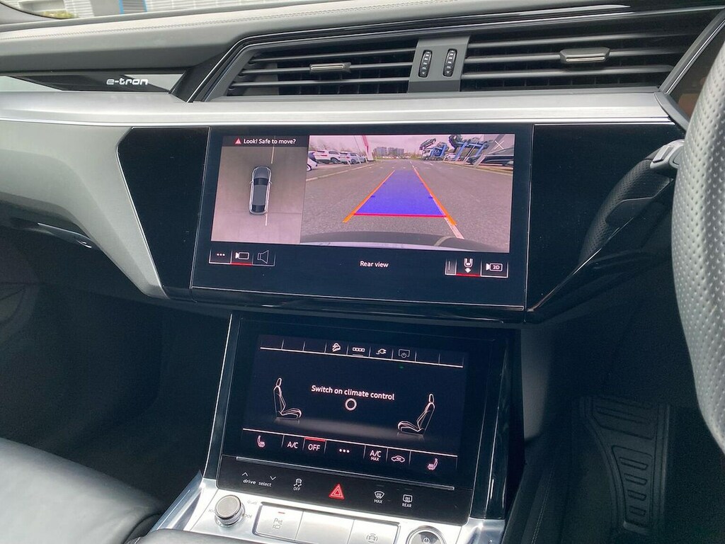 Audi E-tron 300Kw 55 Quattro 95Kwh Black Edition  #23