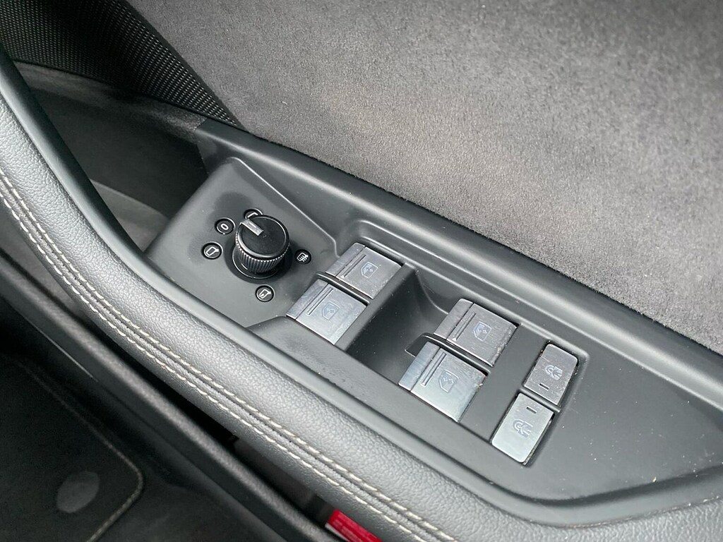 Audi E-tron 300Kw 55 Quattro 95Kwh Black Edition  #21