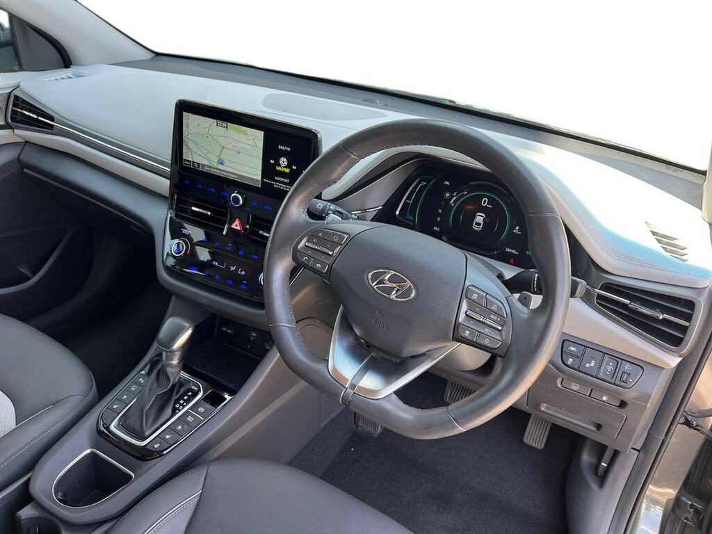 Hyundai Ioniq Hatchback Silver #15