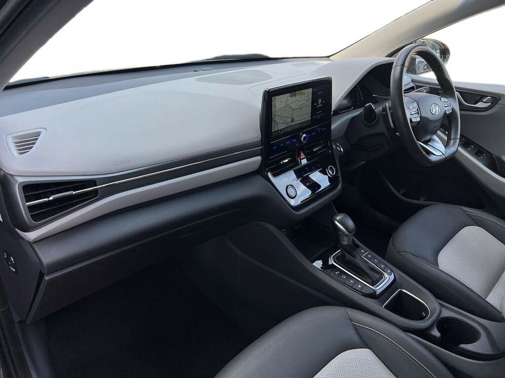 Hyundai Ioniq Hatchback Silver #7