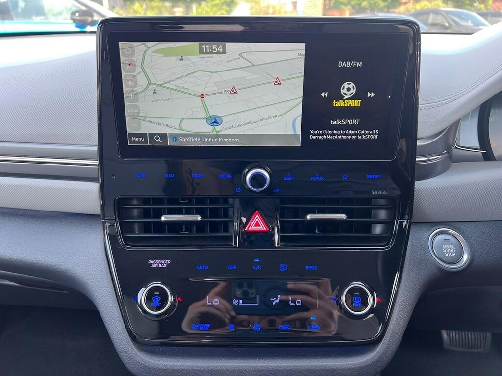 Hyundai Ioniq Hatchback Silver #11