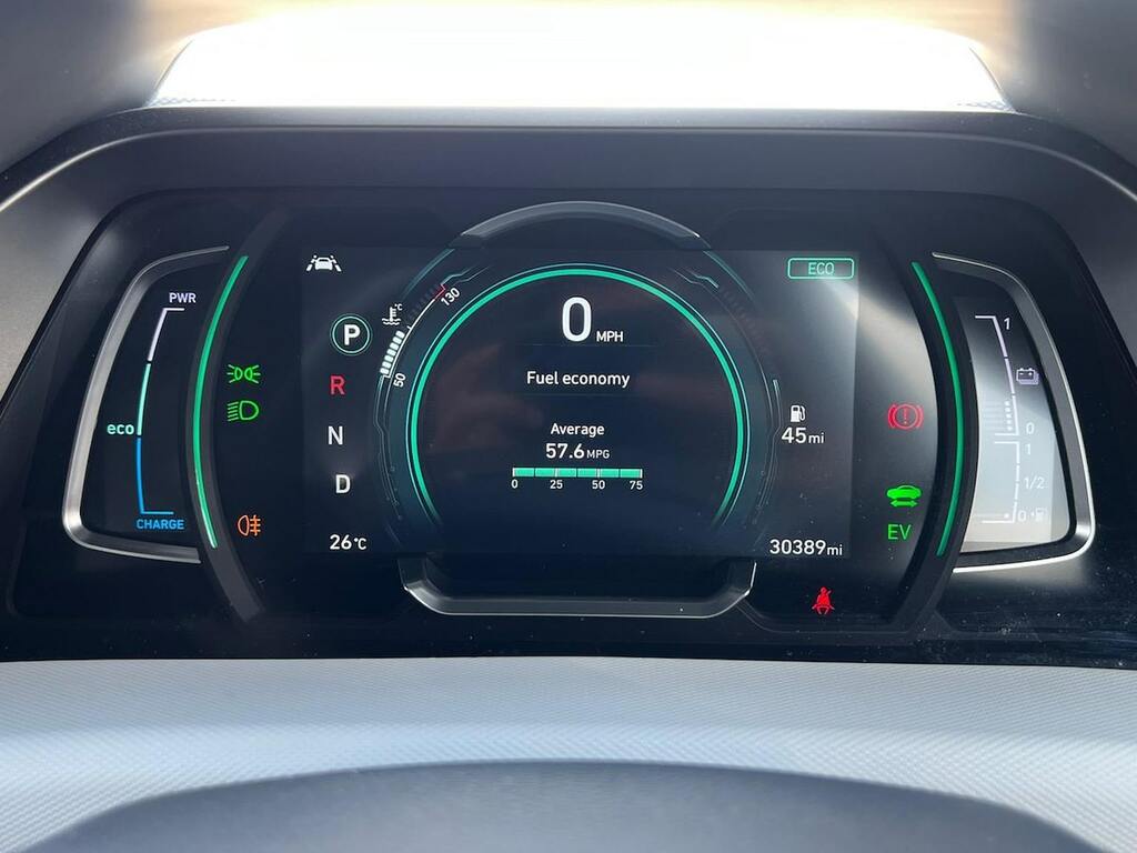 Hyundai Ioniq Hatchback Silver #10