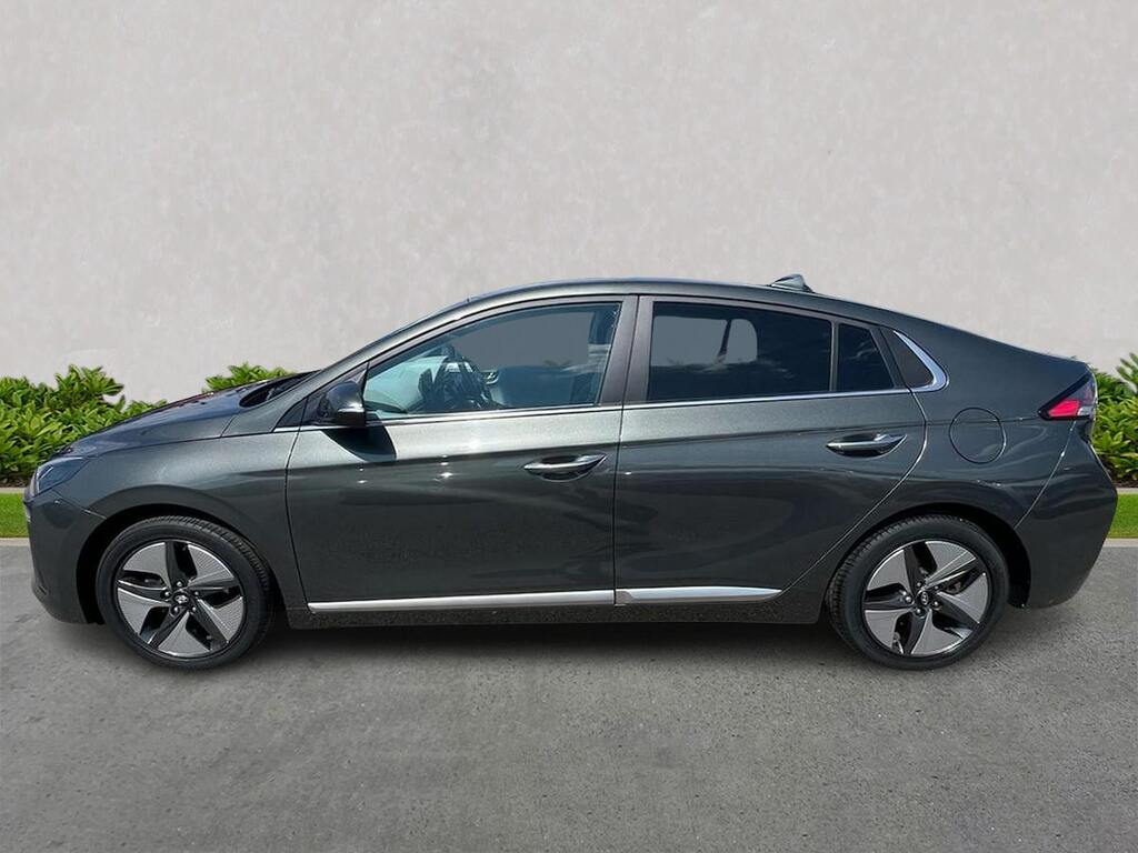 Hyundai Ioniq Hatchback Silver #19
