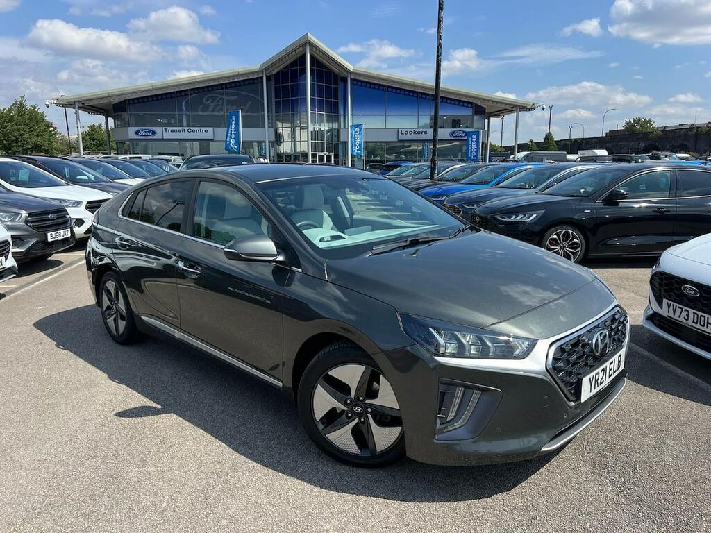 Hyundai Ioniq Hatchback Silver #39