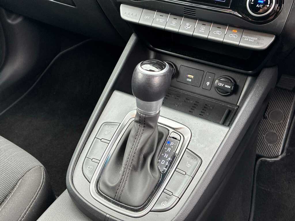 Hyundai Kona Premium Black #12