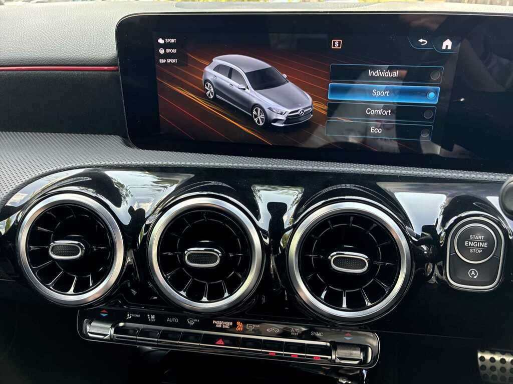 Mercedes-Benz A Class A180 Amg Line White #40