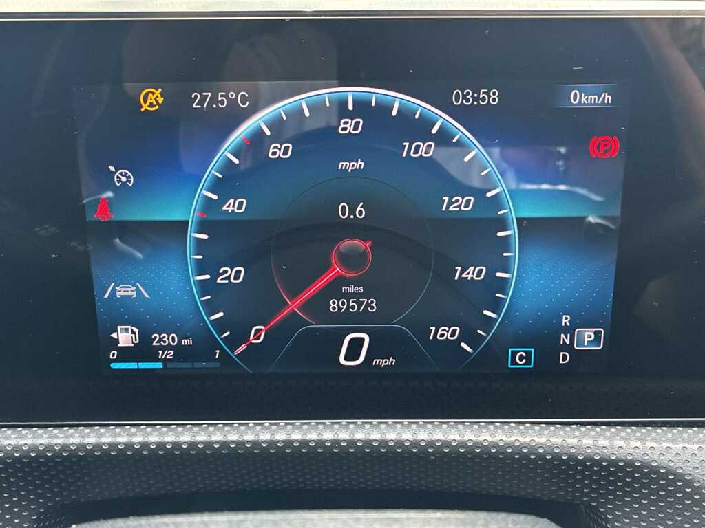 Mercedes-Benz A Class A180 Amg Line White #10
