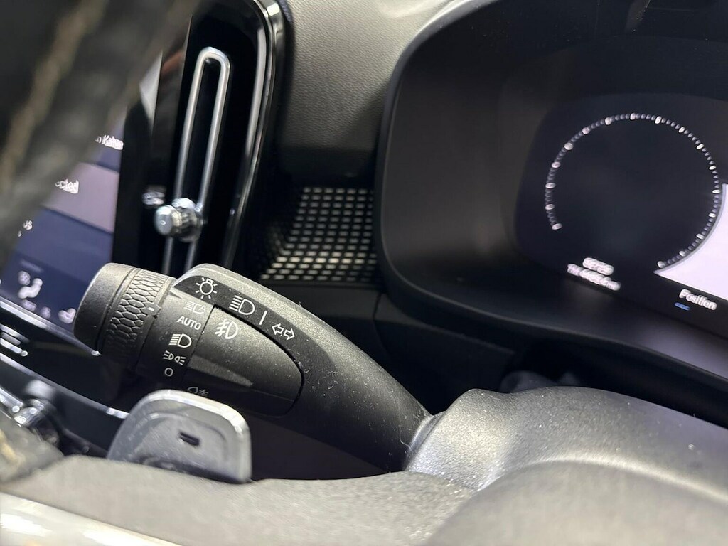 Volvo XC40 1.5 T3 R-design Black #27