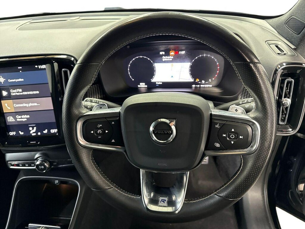 Volvo XC40 1.5 T3 R-design Black #9
