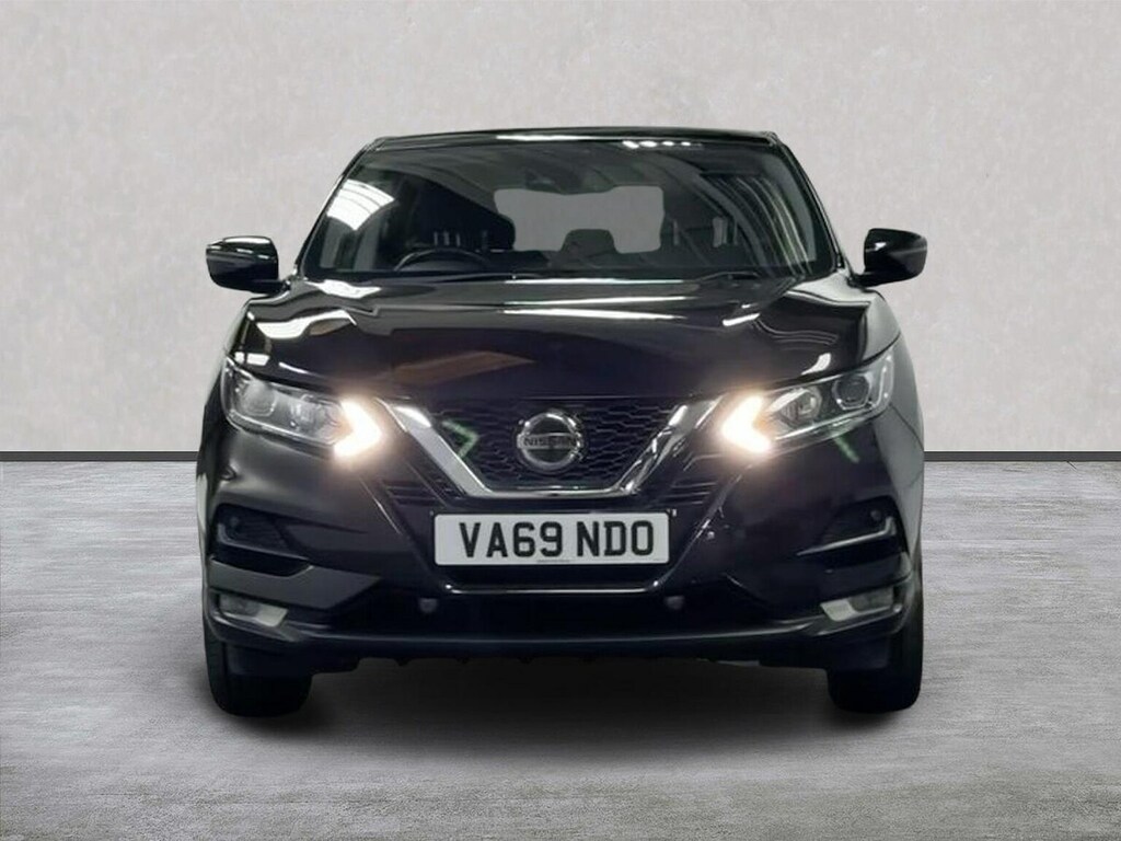 Nissan Qashqai 1.3 Dig-t Acenta Premium Suv Eur Black #5