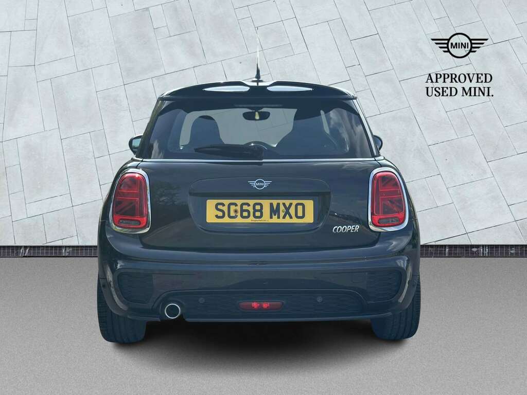 Mini Hatch 1.5 Cooper Sport Ii Black #4