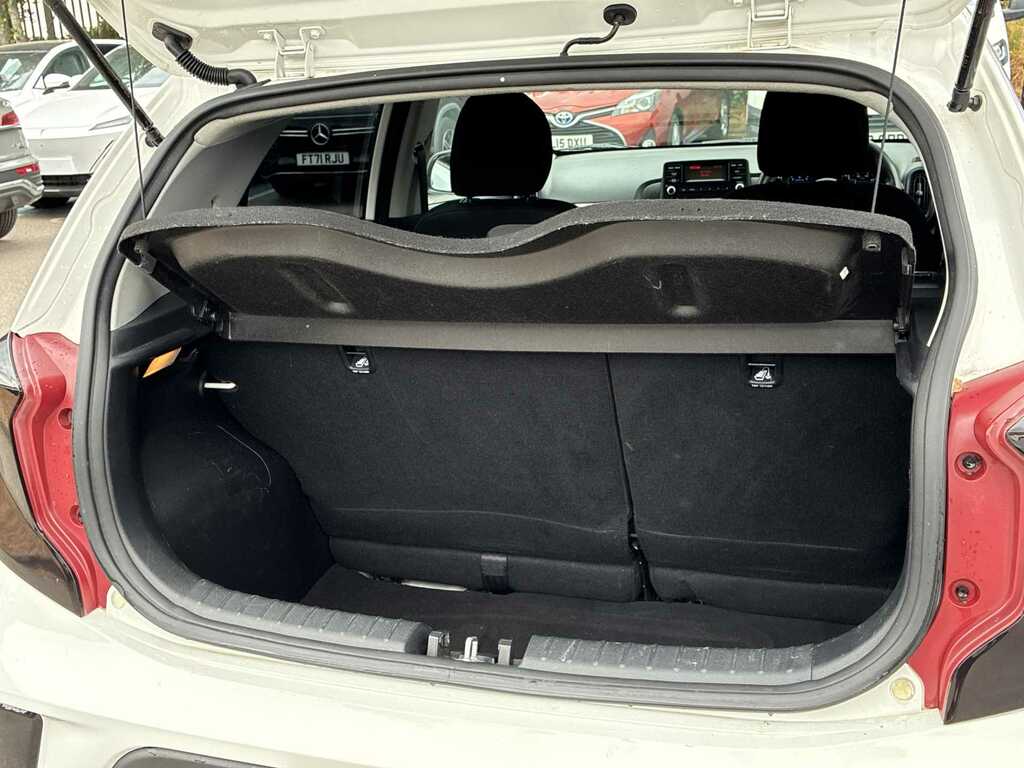 Kia Picanto 1.25 Gt-line S Black #16