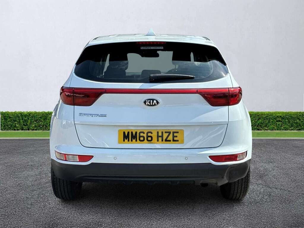 Kia Sportage 1.6 Gdi 1 White #4