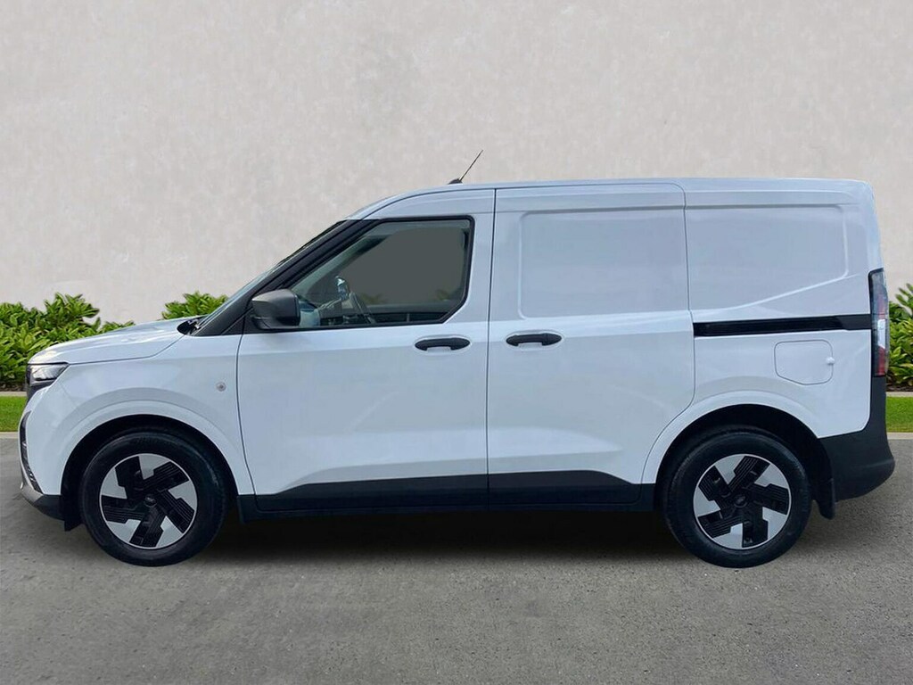 Ford Transit Courier 100Kw 43Kwh Trend Van NX75GYG #3