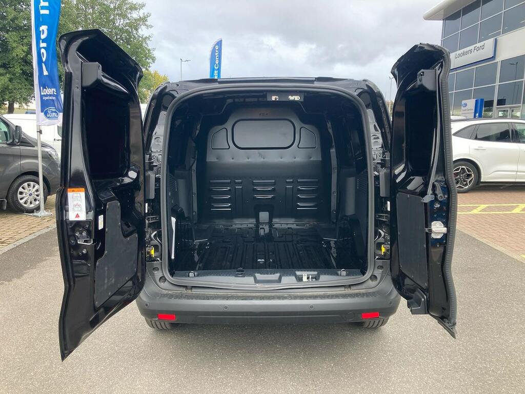 Ford Transit Courier 100Kw 43Kwh Trend Van #6