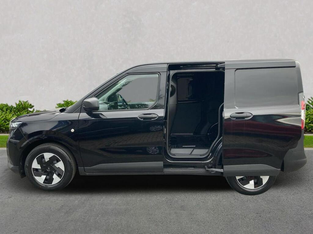 Ford Transit Courier 100Kw 43Kwh Trend Van #3
