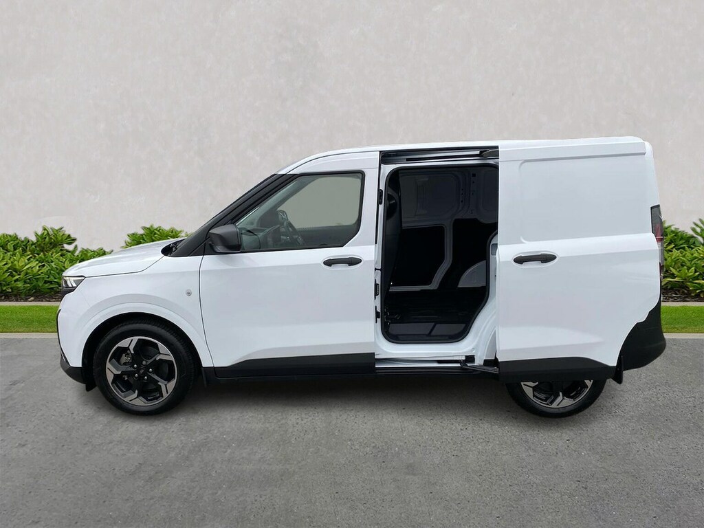 Ford Transit Courier 100Kw 43Kwh Trend Van EA75ACO #3