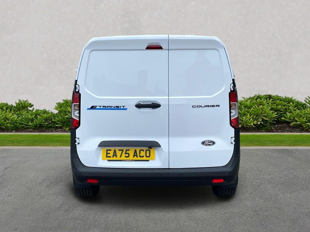 Ford Transit Courier 100Kw 43Kwh Trend Van EA75ACO #4