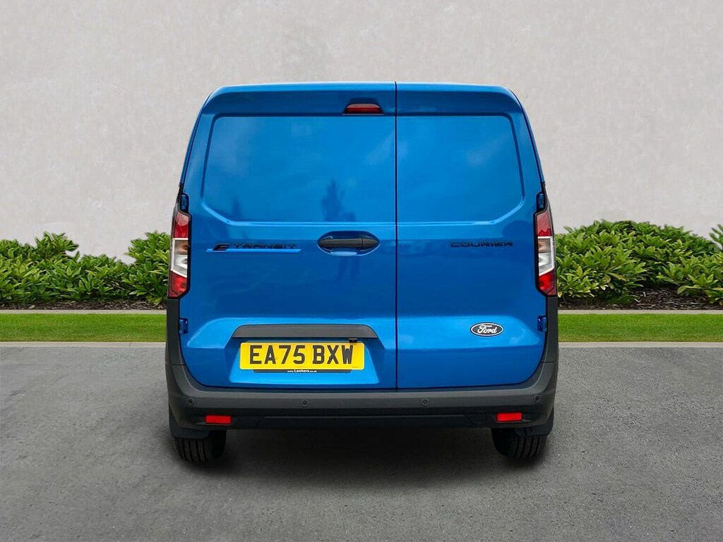 Ford Transit Courier 100Kw 43Kwh Trend Van EA75BXW #4