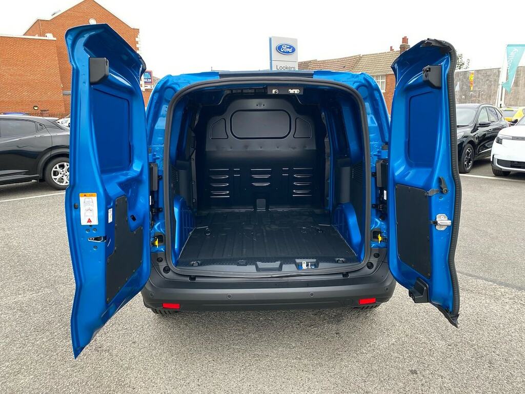 Ford Transit Courier 100Kw 43Kwh Trend Van EA75BXW #6
