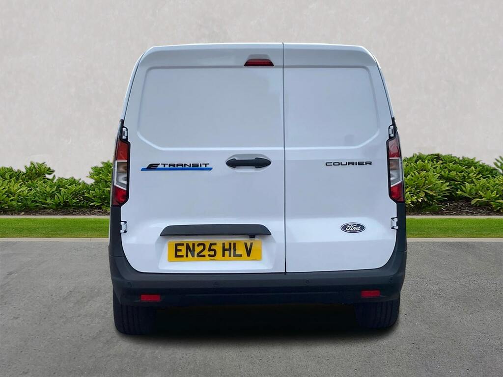 Ford Transit Courier 100Kw 43Kwh Trend Van EN25HLV #4