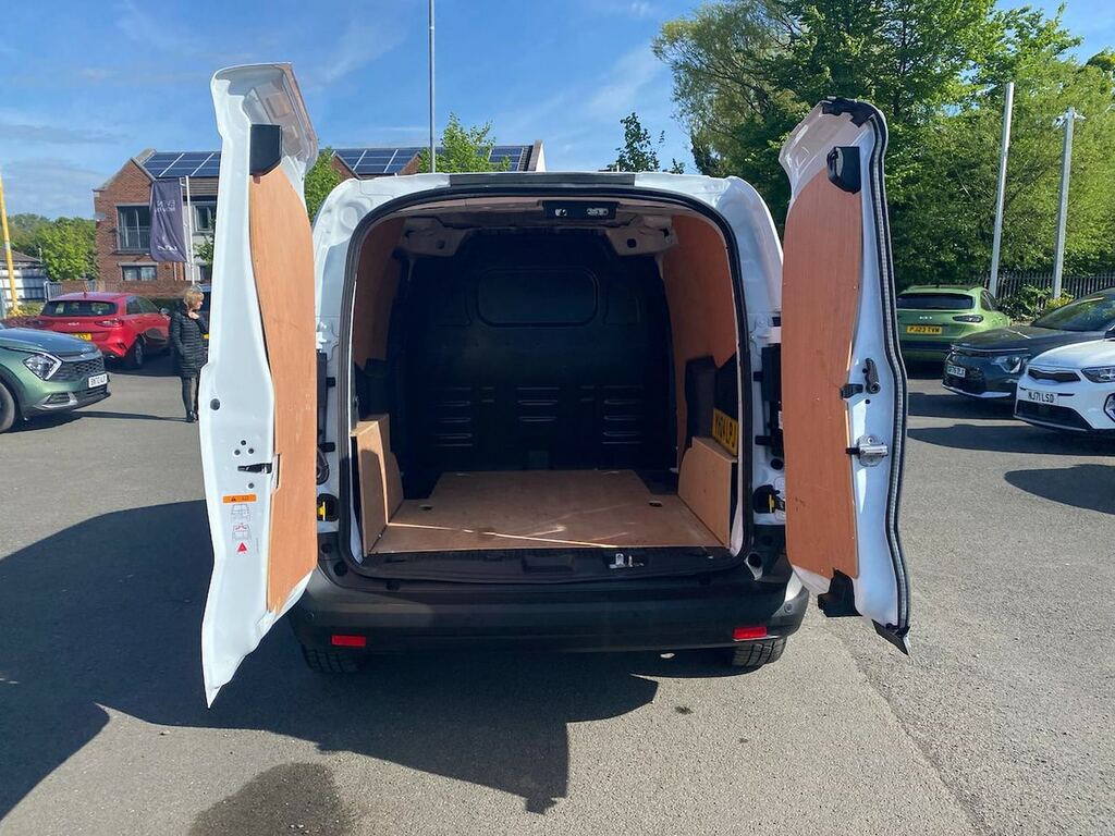 Ford Transit Courier Ford Transit Courier 1.5Dm Limited Van YH24LPJ #6