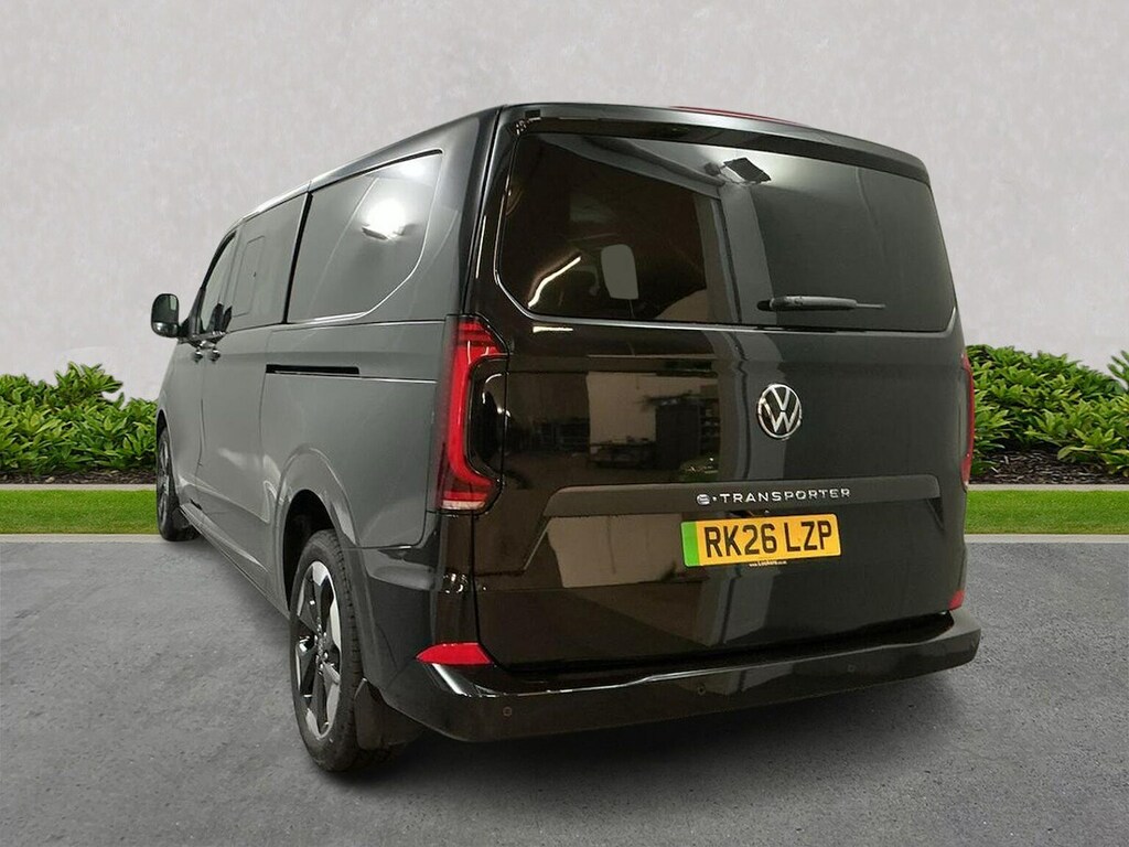 Volkswagen E-Transporter 100Kw 65Kwh Commerce Pro Kombi Van 