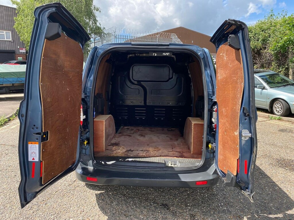 Ford Transit Courier 1.0 Ecoboost Trend Van 6 Speed #6
