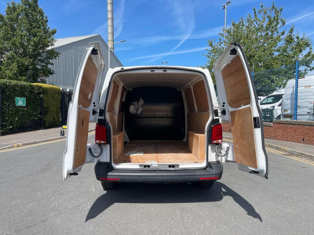 Volkswagen Transporter Volkswagen Transporter T28 Startline YD72HZV #6