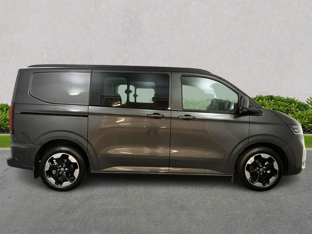 Volkswagen E-Transporter 100Kw 65Kwh Commerce Pro Kombi Van RK75LZF #3