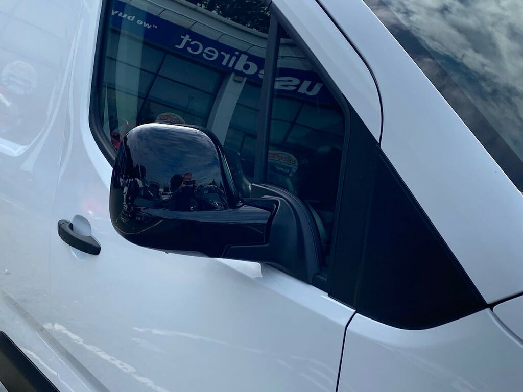 Peugeot Partner 1.5L Professional Premium White #30
