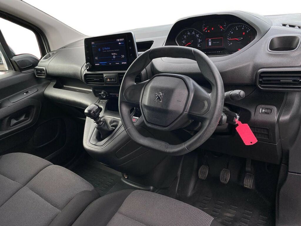 Peugeot Partner 1.5L Professional Premium White #14