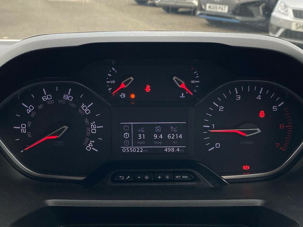 Peugeot Partner 1.5L Professional Premium White #10
